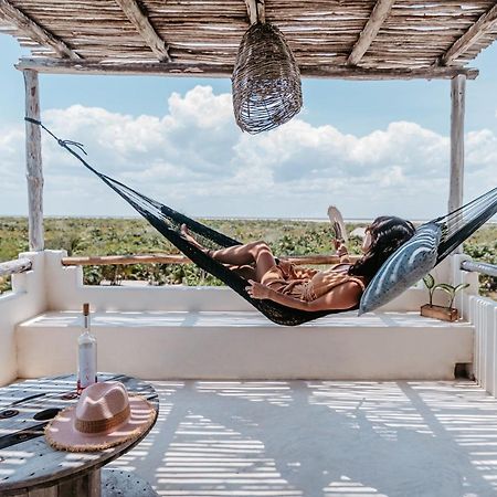 Lunarena Barefoot Hotel El Cuyo Luaran gambar