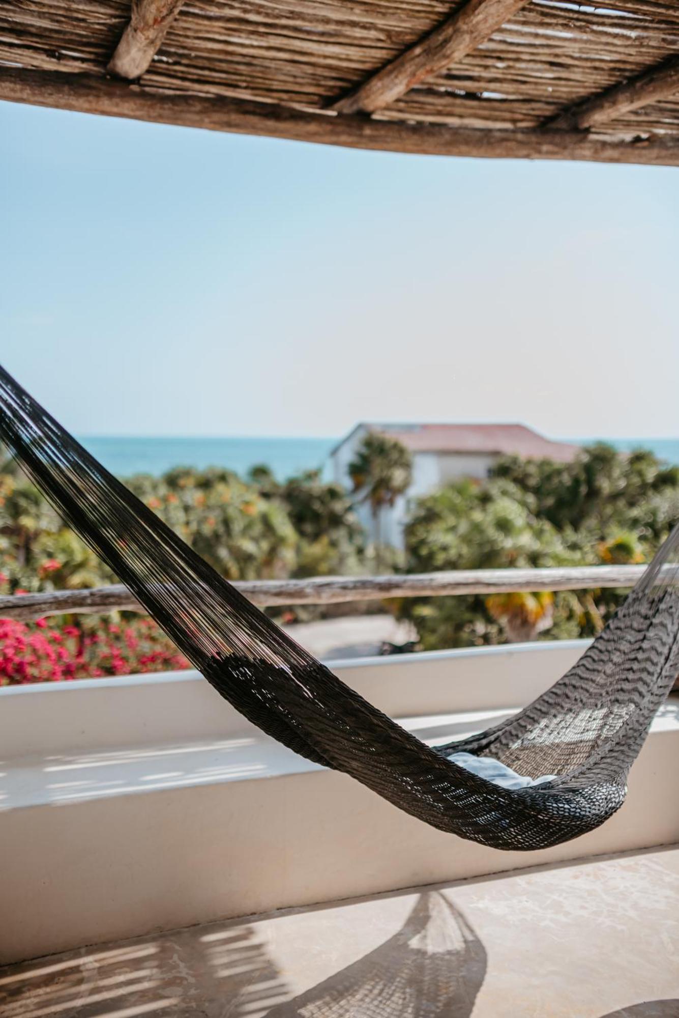 Lunarena Barefoot Hotel El Cuyo Luaran gambar